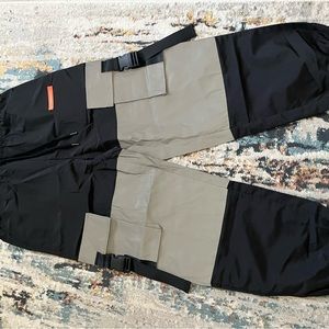 Men Windbreaker pants (2) large